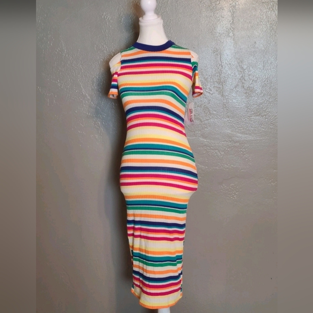 Edit by Seventeen Juniors bodycon striped maxi dress XS cold shoulder NWT - Picture 11 of 11